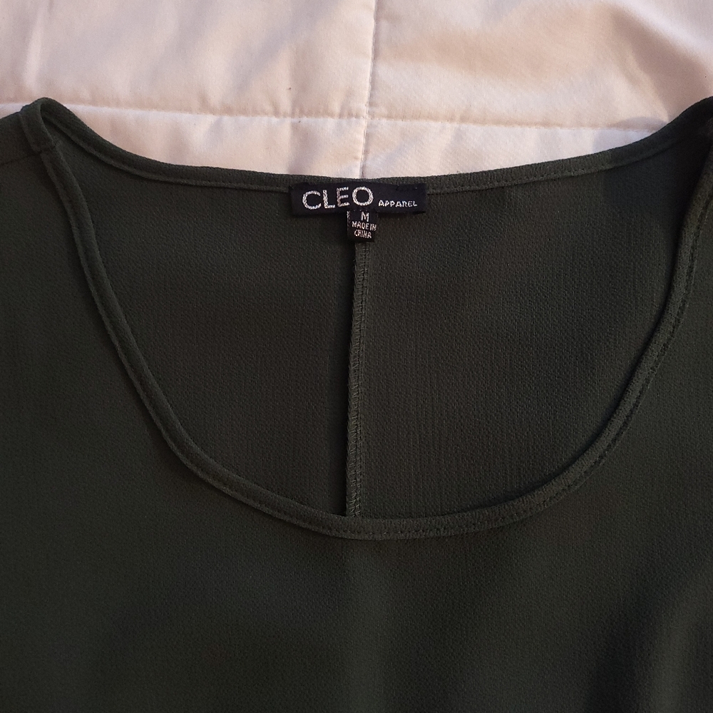 Cleo apparel Green women shirt size M